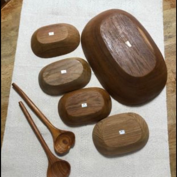 Oblong Teak Wood from Thailand Salad Bowl Set Service for 4 & Serving Utensils - Picture 5 of 10